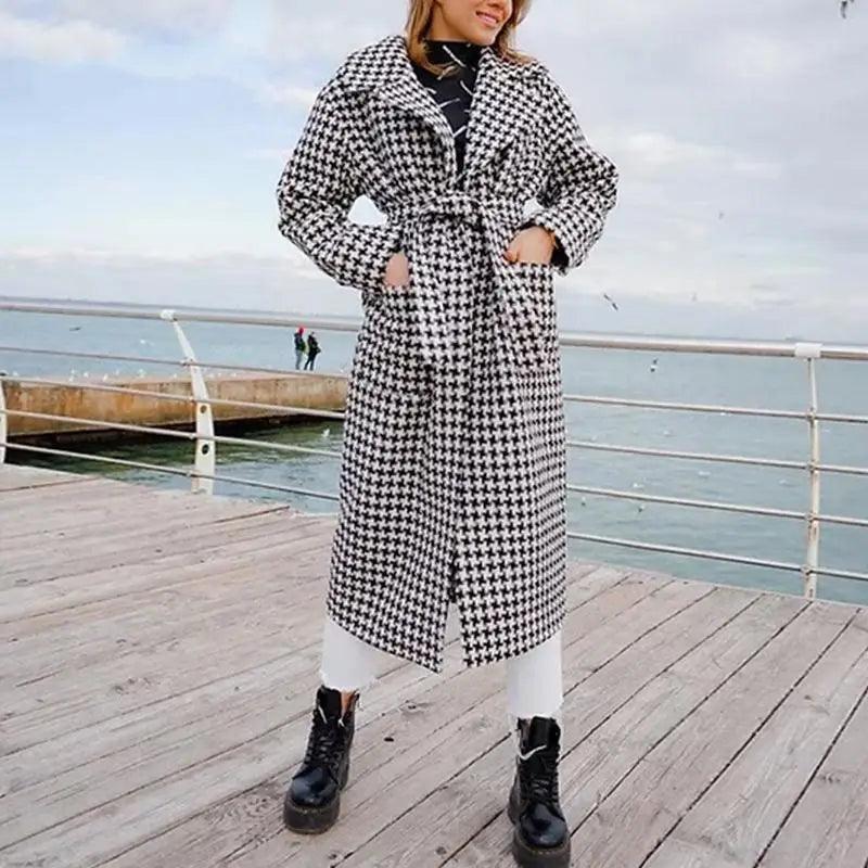 Cheky - Black and white plaid wool coat